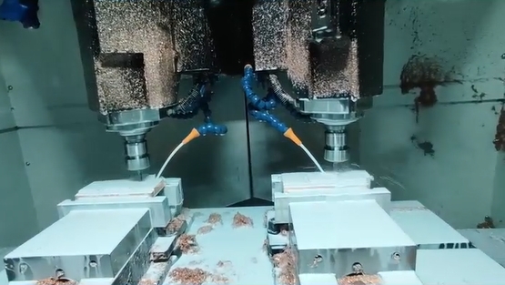 雙主軸加工中心